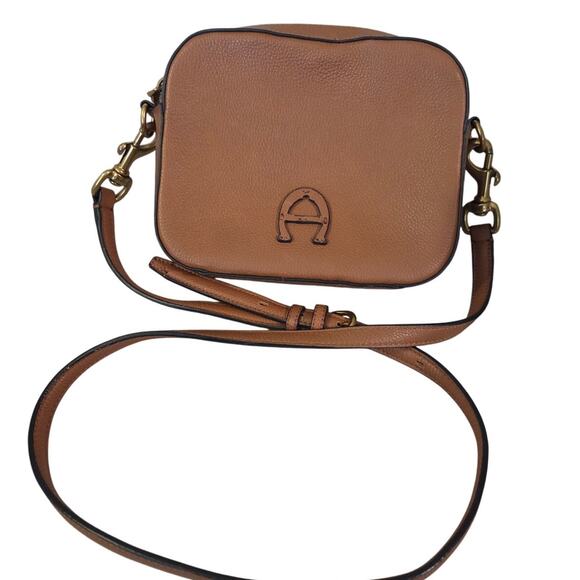 Etienne Aigner Large Logo Brown Preppy Vintage Leather Crossbody Handbag - Picture 1 of 13